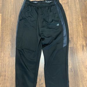 RUSSELL BLACK COMFY SWEATPANTS!! 🔥😎🖤